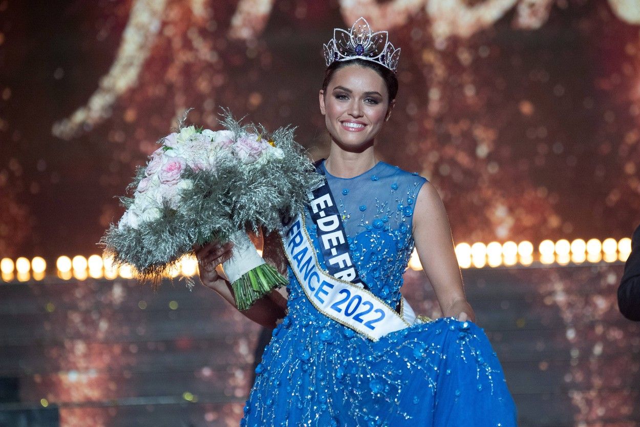 Les concours de beauté sont sexistes, dit le ministre.  Miss France se défend comme féministe – ena.cz