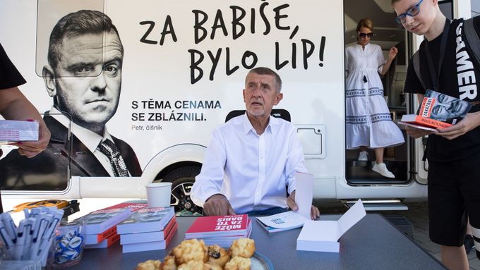 Líp už bylo... Andrej Babiš na setkání s voliči v Břeclavi.