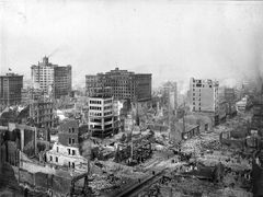 San Francisco po zemětřesení v roce 1906.