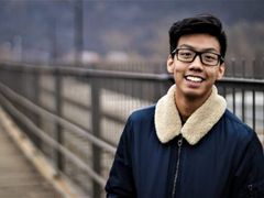 Quang (22) studuje podnikovou ekonomiku a management na VŠE a pracuje ve společnosti Johnson and Johnson.