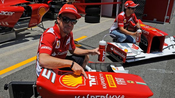 Fernando Alonso a Felipe Massa, Ferrari