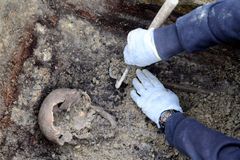 Unikát: V USA našli hroby prvních anglických kolonistů