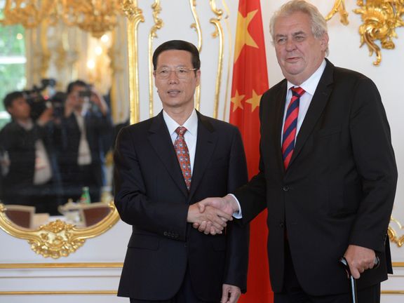 Prezident Miloš Zeman (vpravo) se setkal 28. srpna na Pražském hradě s prvním čínským vicepremiérem Čang Kao-liem.