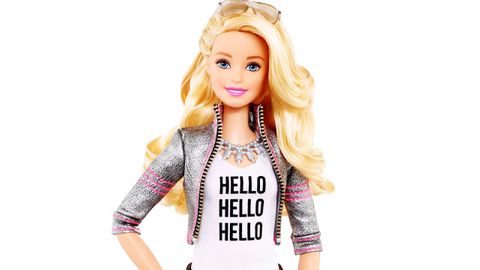 Barbie, se kterou si povídáte, a hrozba digitální doby temna