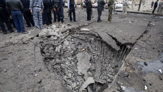 Bomby explodovaly na několika místech Bagdádu.