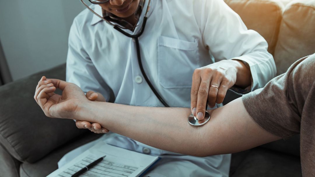 Souvislost hladiny cholesterolu a glukózy vidí autoři studie s rizikem Alzheimerovy choroby.
