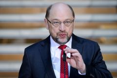 Martin Schulz nebude německým ministrem zahraničí, podlehl tlaku spolustraníků v SPD