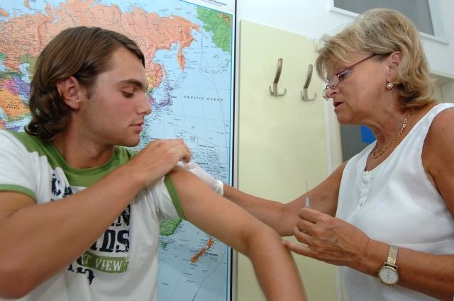 Hrozí příušnice - mladí muži míří na očkování