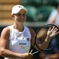 Ashleigh Bartyová Ashleigh Bartyová ve 2. kole Wimbledonu 2019