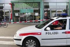 Rakouští policisté zastřelili 14letého hocha zezadu
