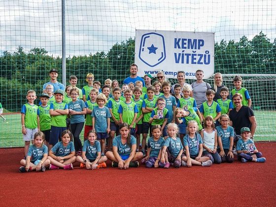 Kemp vítězů Kemp vítězů: Společné foto z Říčan 2020