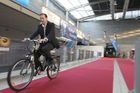 Electric bikes bid for wider use in Czech cities