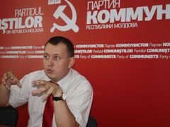 Předák Komustické strany Grigore Petrenco