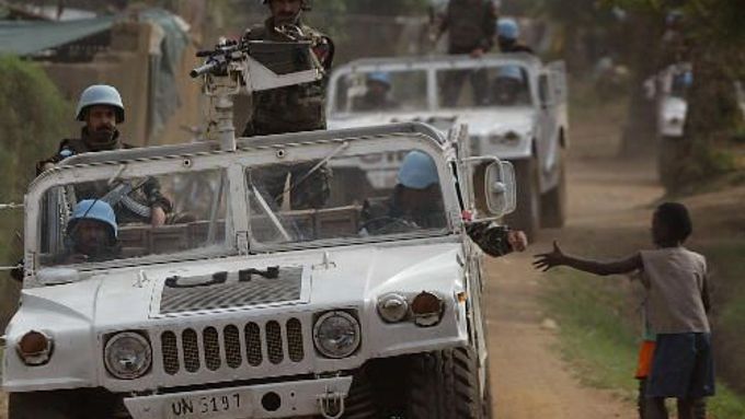 V Kongu působí zhruba 17 000 členů mírových jednotek OSN. Přesto je to na tuto obrovskou a nestabilní zemi málo.