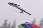 VIDEO Rekord. Skokan na lyžích Prevc letěl čtvrt kilometru