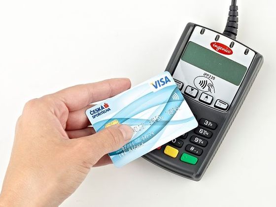 Více k tématu Karta s bezkontaktní funkcí od ČS
