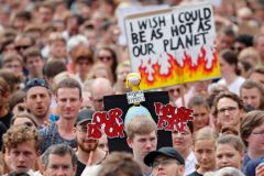 Celosvětové klimatické stávky se zúčastnily čtyři miliony lidí, tvrdí Thunbergová