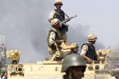 Na severu Sinaje zabíjela bomba, zemřelo 10 vojáků