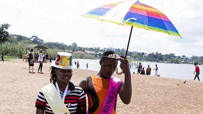 Záběr z ugandské Gay Pride.
