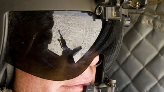 Americká masivní ofenzíva proti baště Talibanu