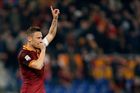 Uzdravený Totti pomohl AS Řím uhájit druhé místo