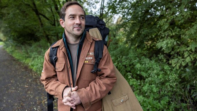 Matouš Ruml během natáčení seriálu České televize Kamarád, jehož premiéra je plánovaná na rok 2026.