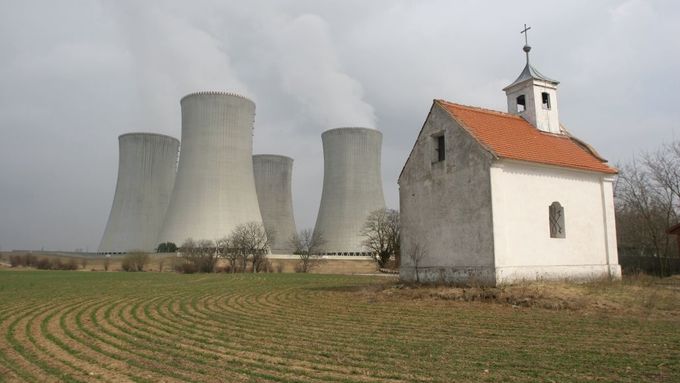 Ilustrační foto. Jaderná elektrárna v Dukovanech.