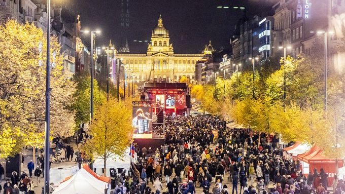 I v roce 2024 se 17. listopadu na Václavském náměstí v Praze uskutečnil Koncert pro budoucnost. Letošní téma zní Pojistky demokracie: Vocamcaď, Pocamcaď.
