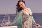 Recenze: Padlý anděl Lana Del Rey si na nové desce užívá temné líbánky