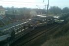 Foto: Na Litoměřicku se srazily nákladní vlaky