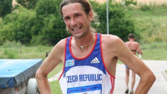 Daniel Orálek po vítězství v letošním Moravském ultramaratonu.