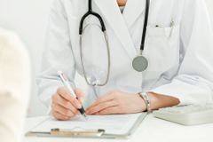 V Karlovarském kraji chybí lékaři, za specialisty se dojíždí