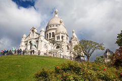 Francouz navrhl zničení pařížské baziliky Sacré-Cœur, jeho vtip vyhrál občanské hlasování