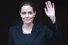Prezidentka Jolie? Angelina uvažuje, že vstoupí do politiky