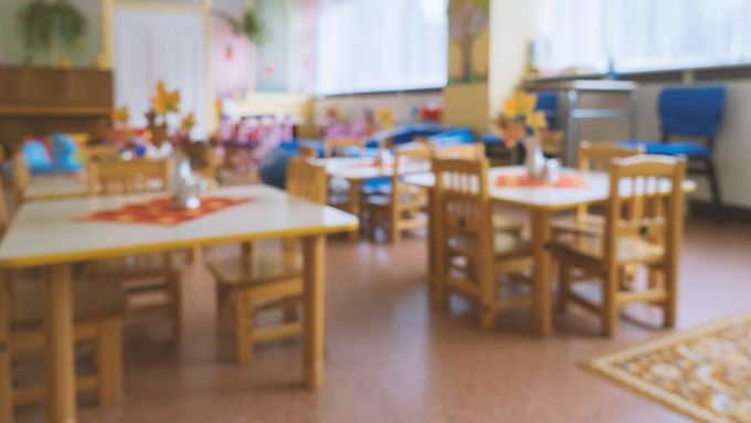 Některým obcím hrozí, že své stávající školky v budoucích letech nenaplní kvůli ubývajícímu počtu dětí.