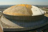 Archivní snímek: Letecký snímek Superdomu z loňského září.