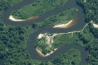 Chevron má zaplatit 8 miliard za znečištění Amazonie