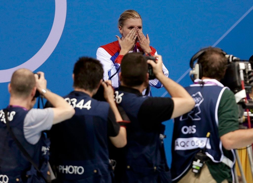Britská plavkyně Rebecca Adlingtonová, pláč medailistů na olympijských hrách v Londýně 2012