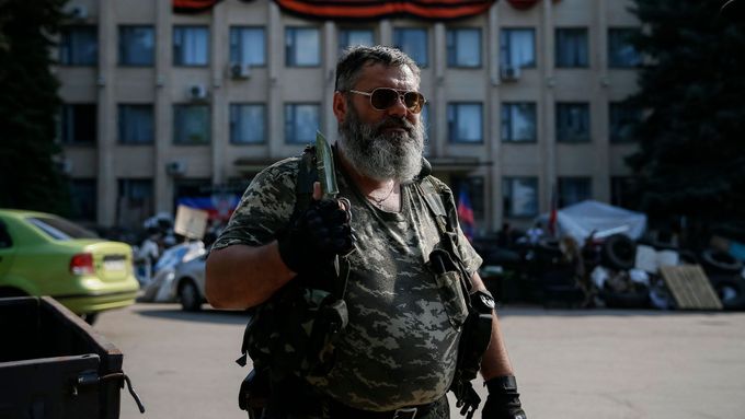 Pro-ruský bojovník v Kramatorsku.