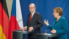 Bohuslav Sobotka a Angela Merkelová