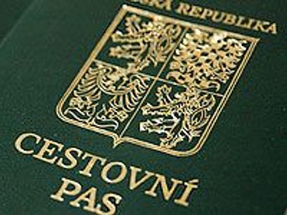 V souvislostech cestovní pas.