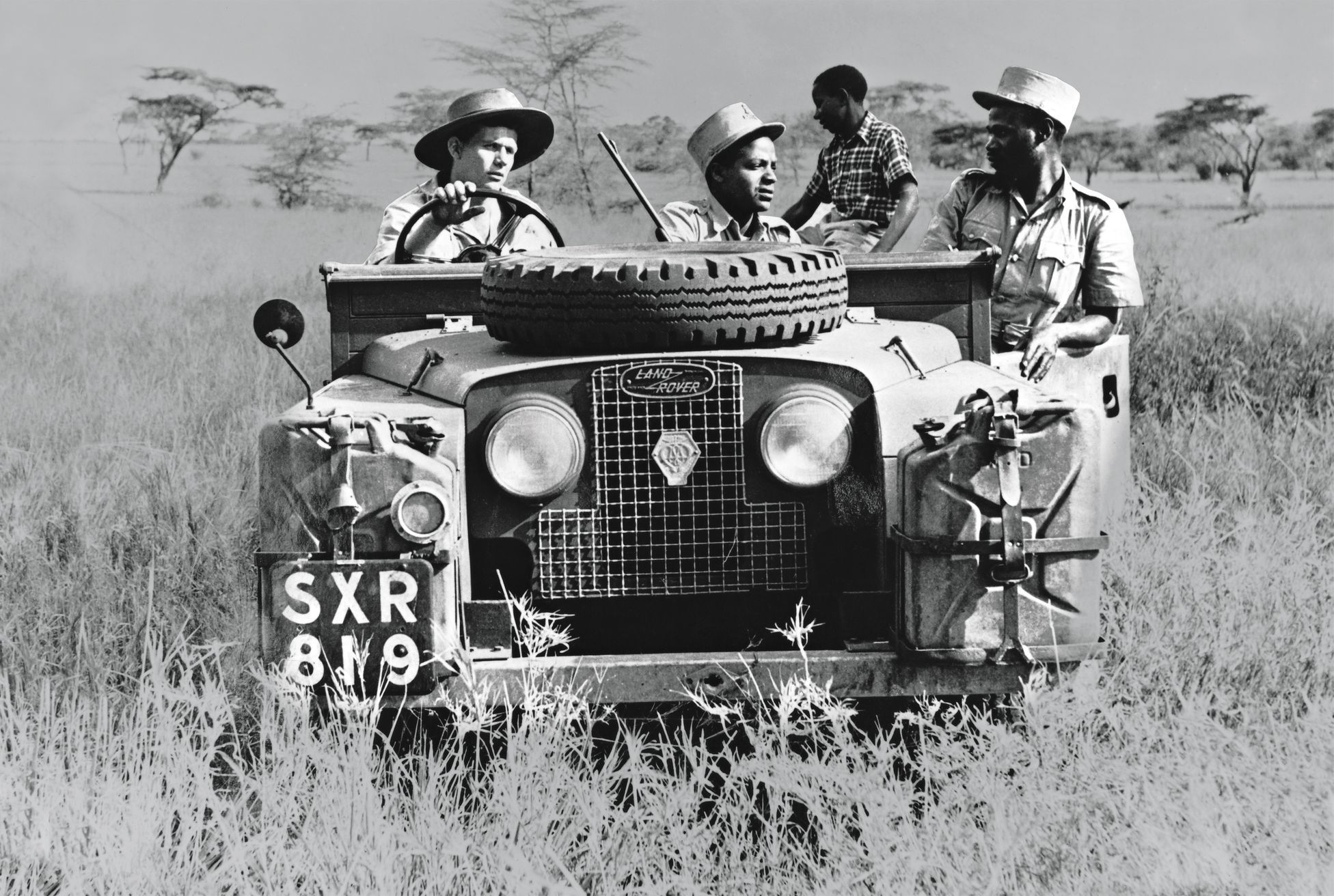 Land Rover Defender - 8 13_safari rok 1950