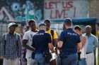 Stovky migrantů a Romů přišly v Itálii o střechu nad hlavou