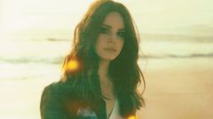 Song Florida Kilos napsala Lana Del Rey společně s Danem Auerbachem a režisérem Harmony Korinem.