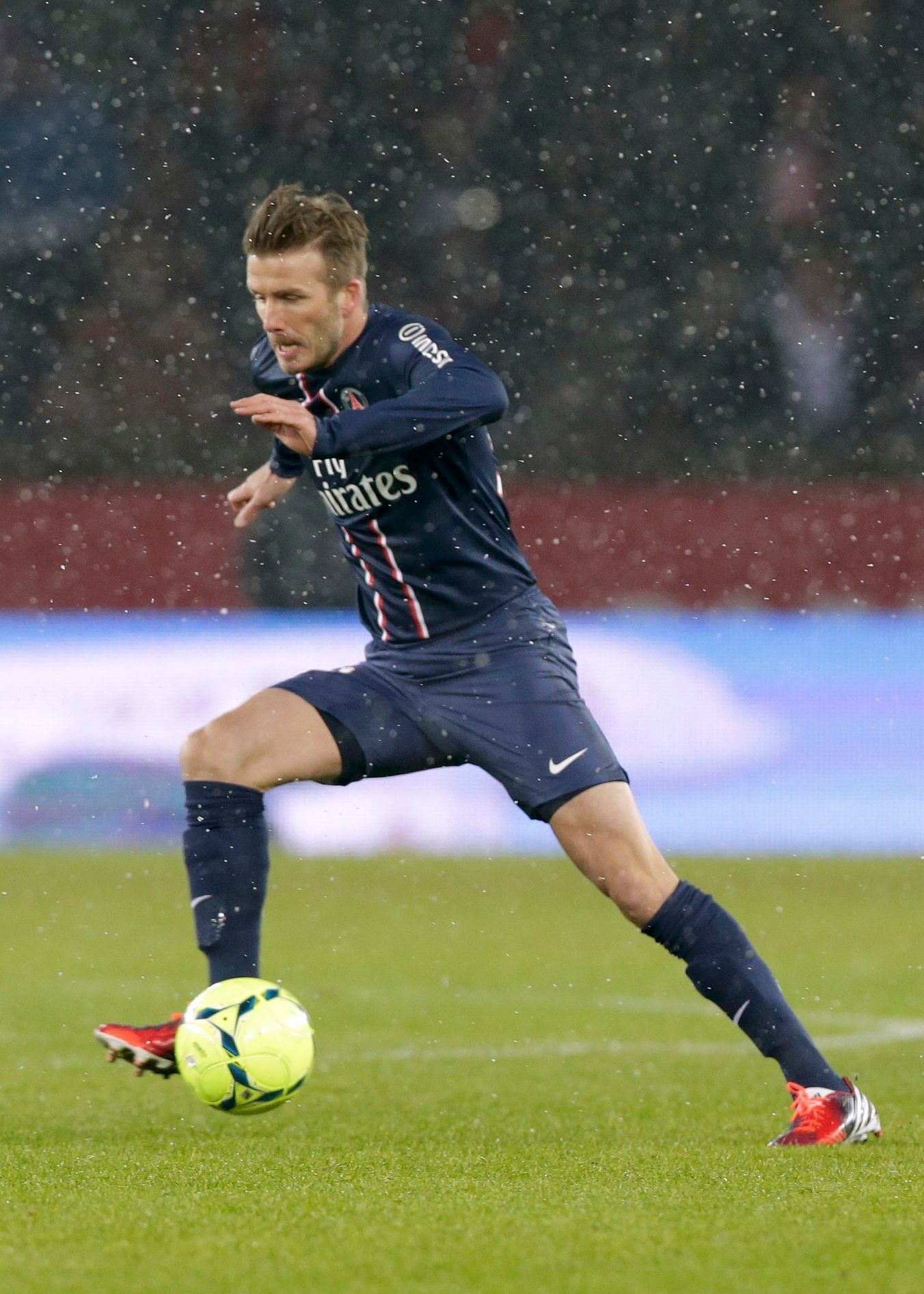 David Beckham při své premiéře za Paris St. Germain