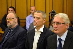 Tři muži obžalovaní v kauze OKD jsou nevinní. Včetně znalce, který doporučil cenu