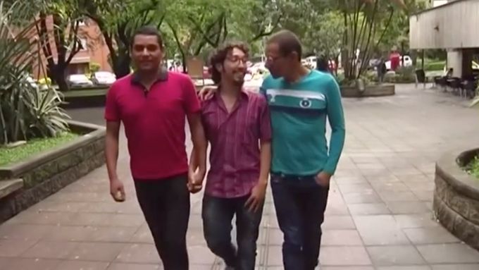 Tři muži ve svazku manželském v Kolumbii