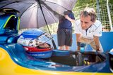 V "elektrickém" týmu jezdí jeho syn Nicolas, kterému se ovšem nejvíc daří ve vytrvalostních závodech. Před třemi lety dojel čtvrtý ve čtyřiadvacetihodinovce v Le Mans.