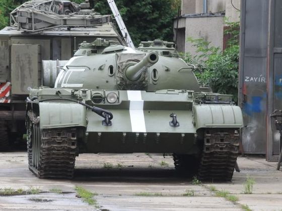Rozhodující data invaze Sovětský tank z roku 1968 - 8