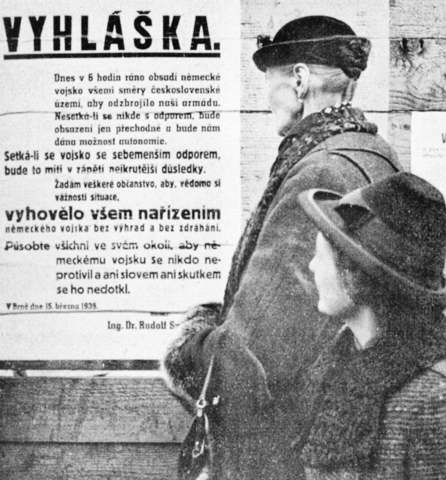 Jednorázové užití / Fotogalerie / 80 let od okupace Československa / 1939 / Kniha
